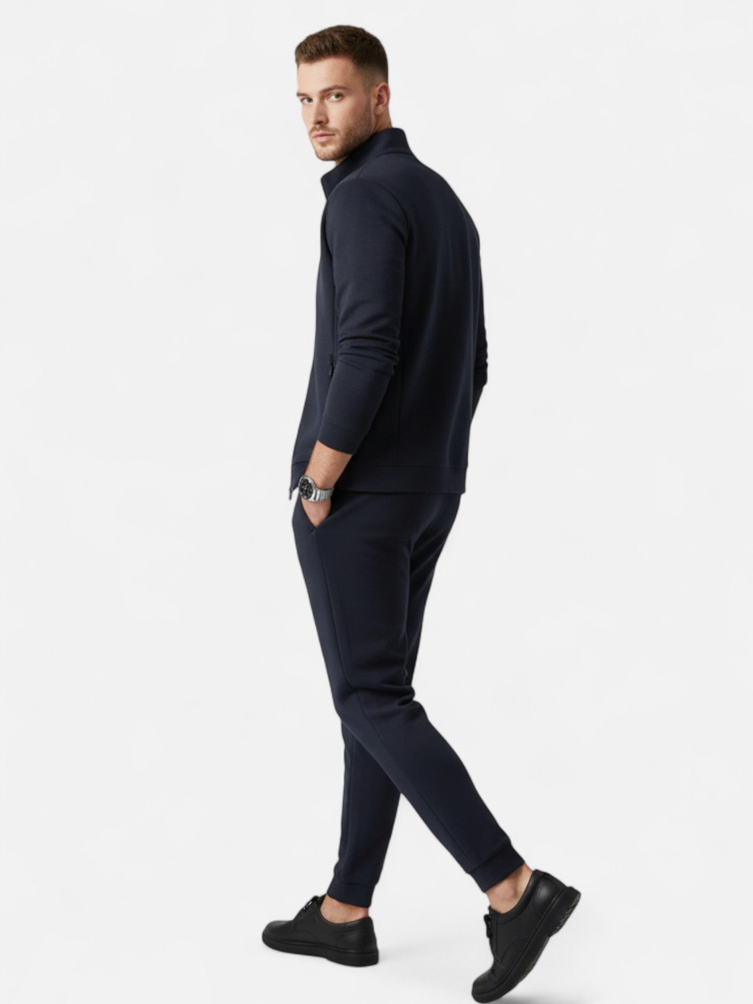 Maisonancien | Męski Gładki Dres – Elegancja w Prostocie