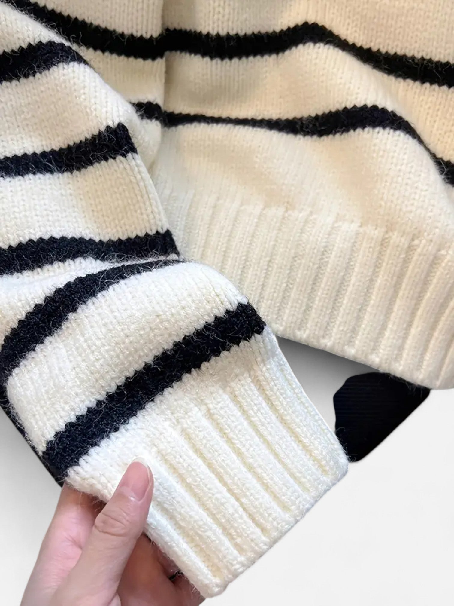 Maisonancien | Damski Sweter Half-Zip Turtleneck – Kontrastowy Kołnierz