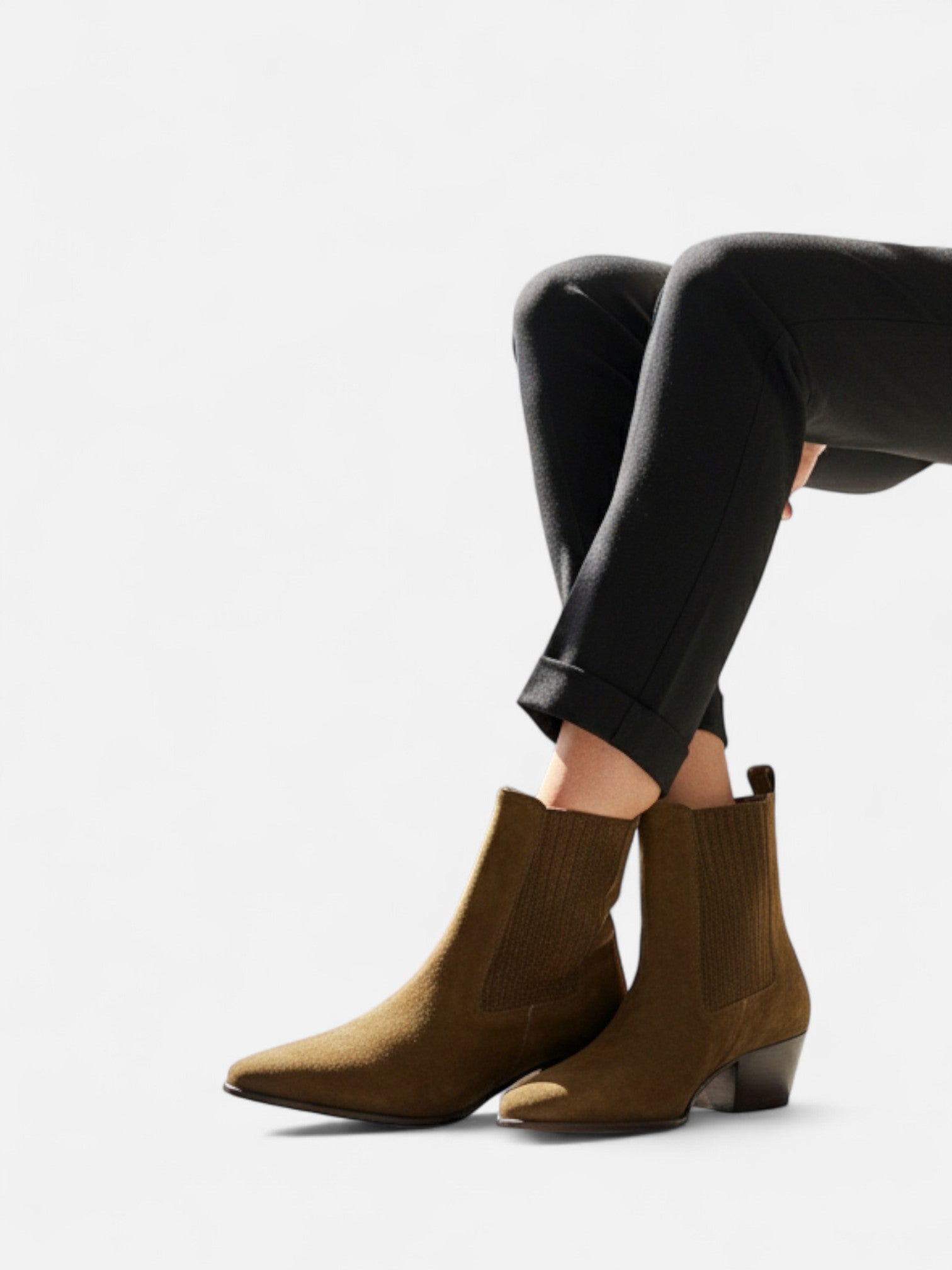 Maisonancien | Damskie botki Chelsea z imitacji zamszu