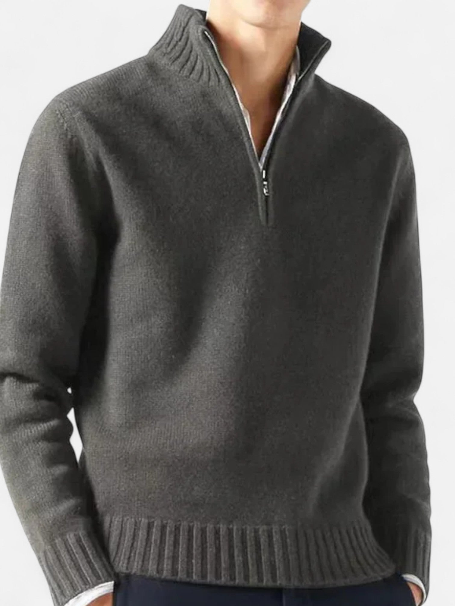 Maisonancien | Klasyczny sweter z golfem dzianinowy