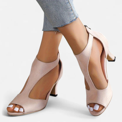 Maisonancien | Damskie sandały T-strap – czarna elegancja retro