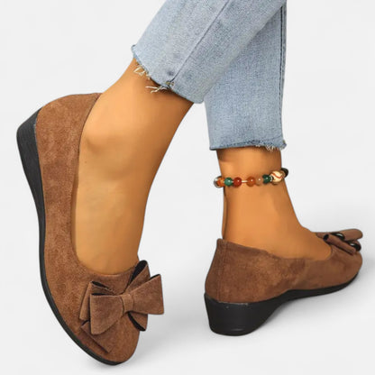 Maisonancien | Kobieta Eleganckie Slip-On na Platformie z Kokardą