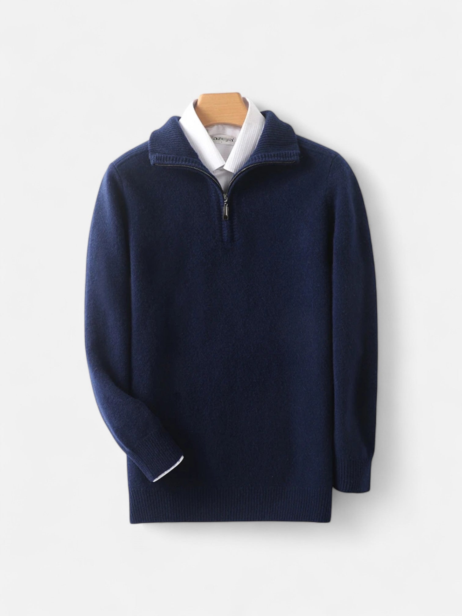 Maisonancien | Męski półgolf z wełny merino na zamek